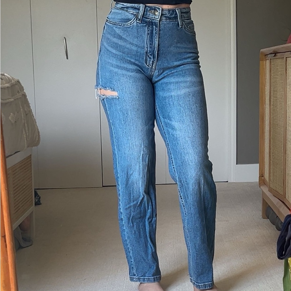 high waisted straight leg jeans with slit in thigh